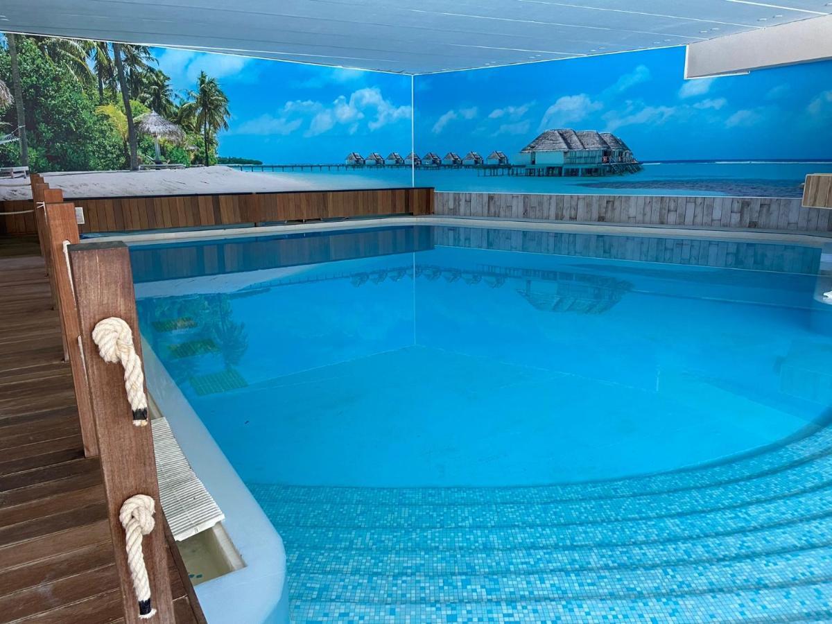 Frantheor Frejus 5 Etoiles Hotel Luaran gambar